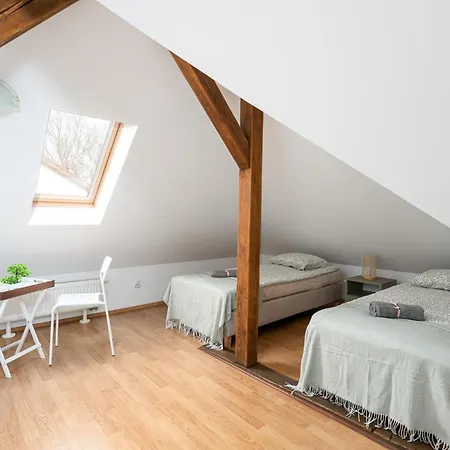 Zacisze - Goscinne Guest house *